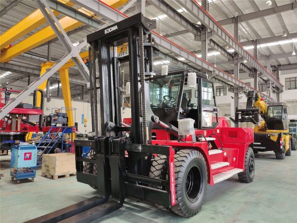 16t Forklift For Sale - Image 3