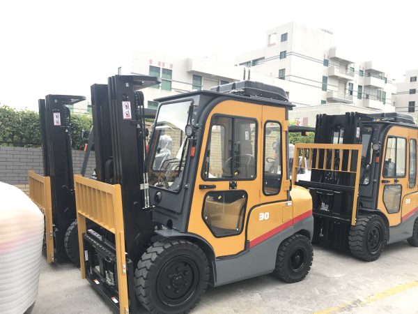 SOCMA 5 Tons 5t Lithium Electric Forklift - Image 3